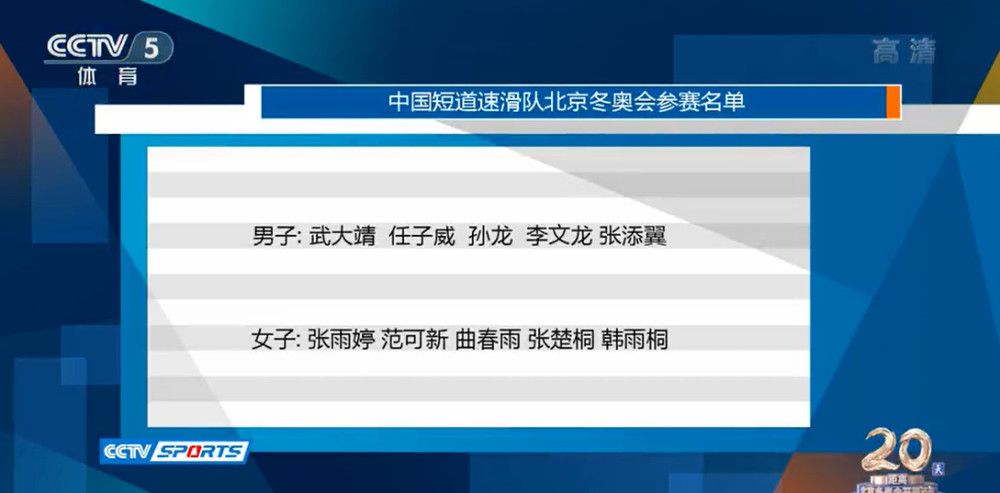 中秋节前夕绣绣和李伟回娘家送礼，曹八妹私底下问过绣绣的意思。